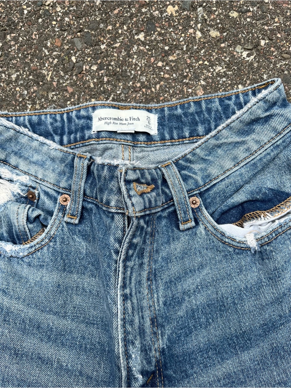 Abercrombie & Fitch Blue Straight-Leg Jeans with Green and Red Patchwork - Picture 3 of 3